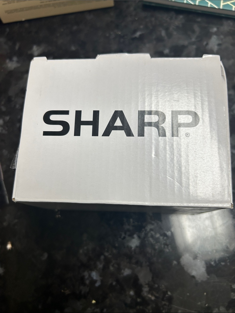 Sharp alarm clock - Picture 2 of 2